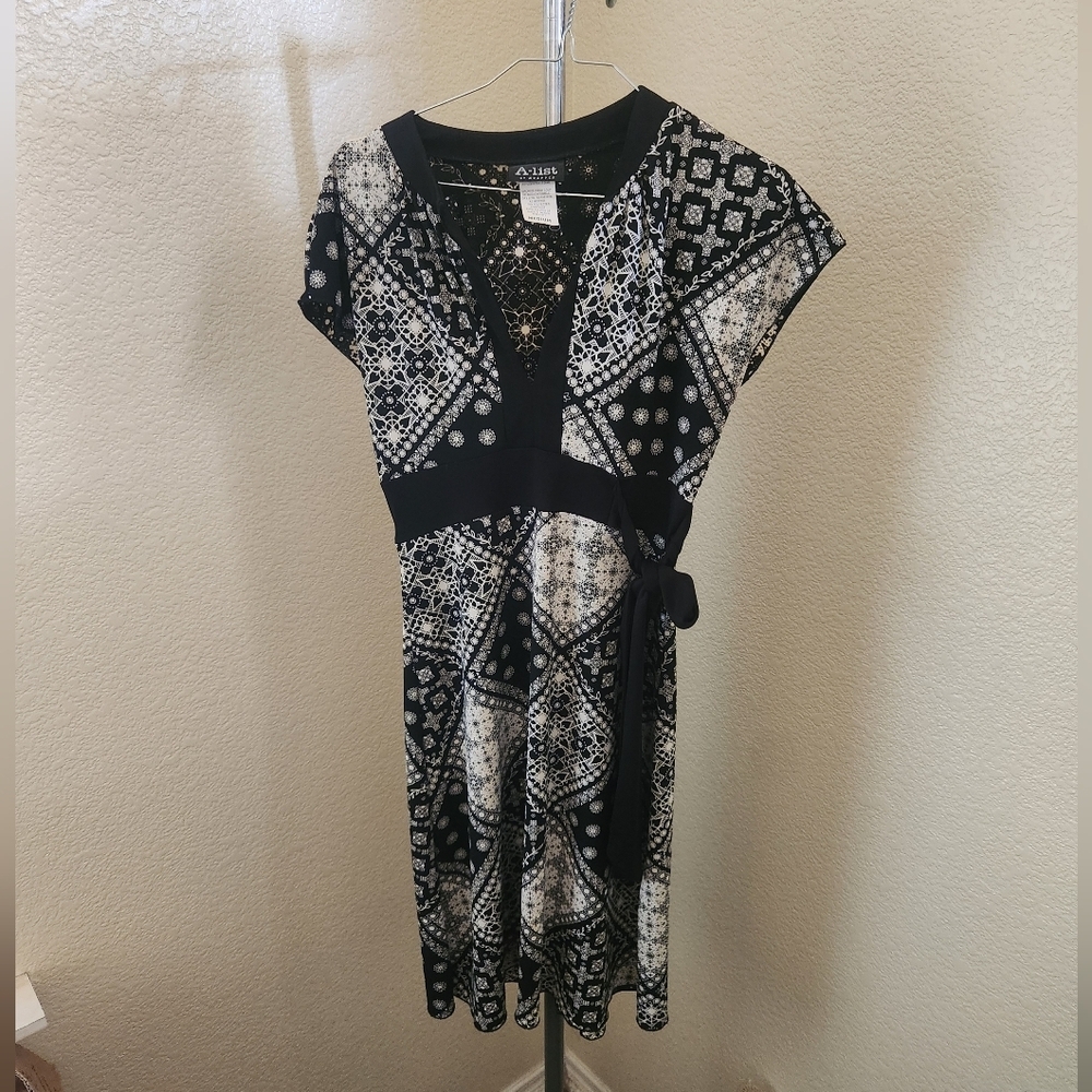 A-List Short Sleeve Pullover Dress
